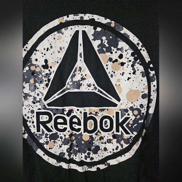 Reebok Logo Tshirt Medium - Picture 2 of 4